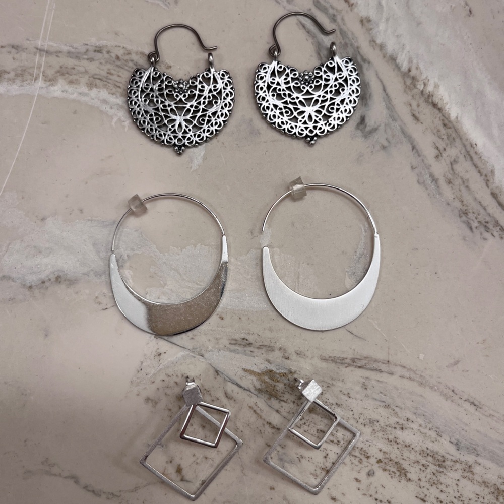 Set of 3 Silver Earrings modern style